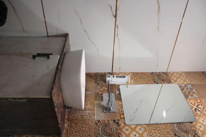 Blackwood Near Golden Temple -140 Mtrs Amritsar Bagian luar foto